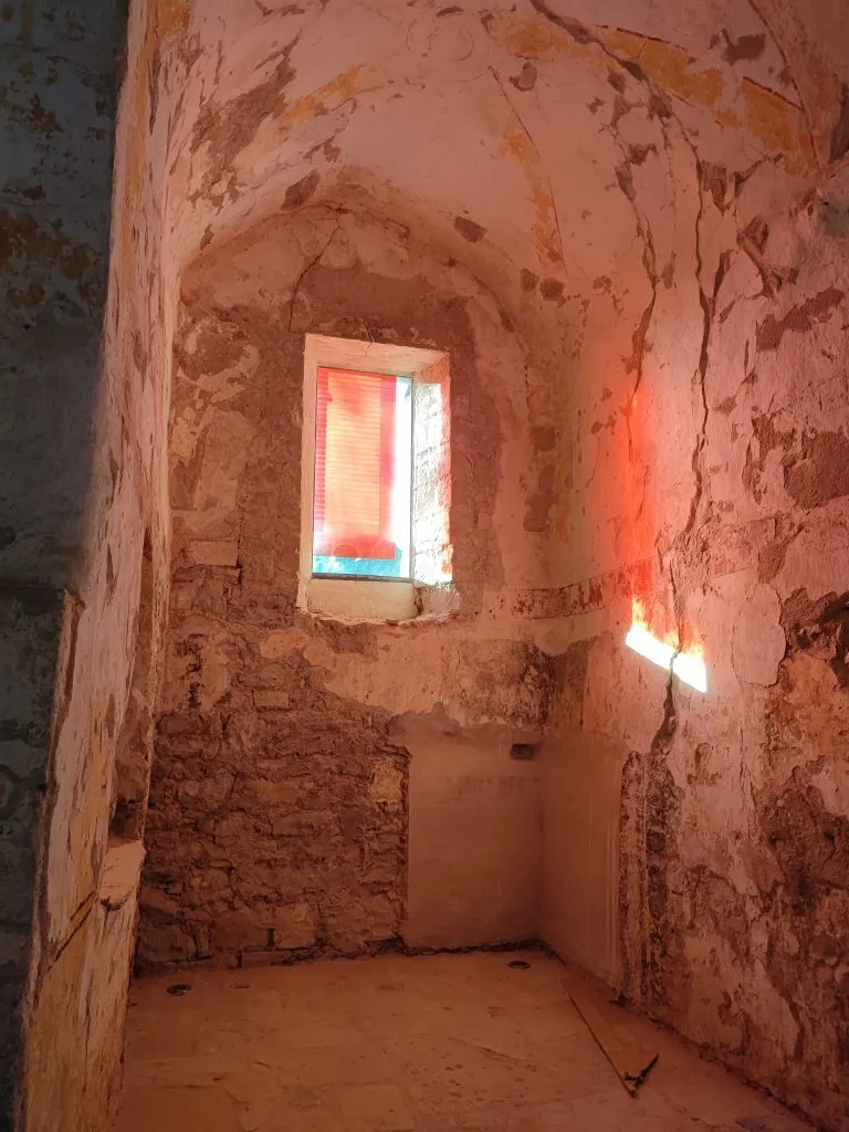 Intérieur de l'ancienne église Saint-André