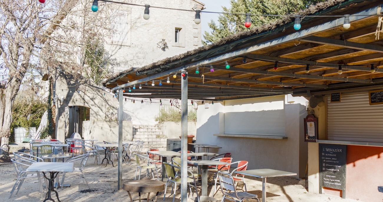 L'Arbousier, café associatif de Belvézet